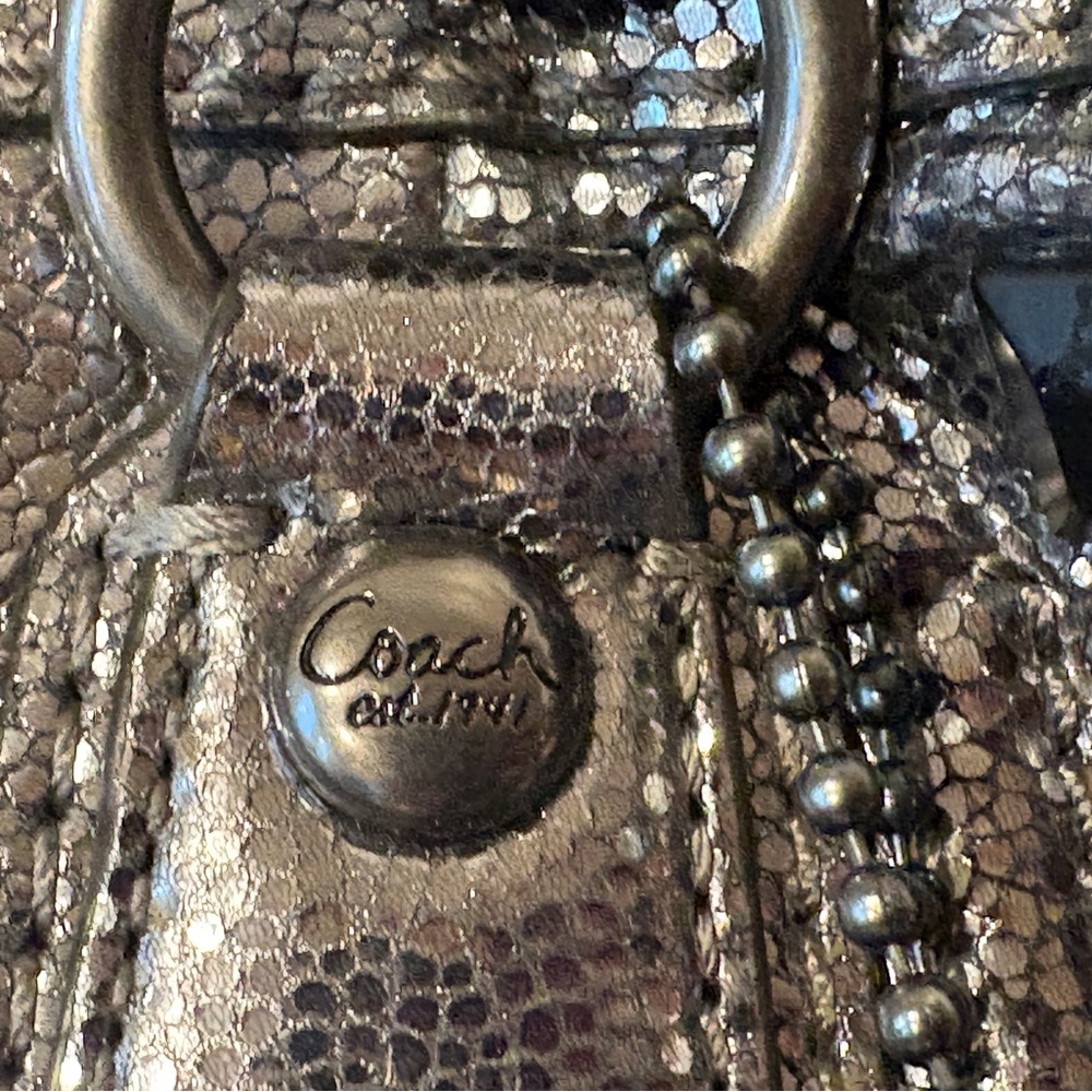 Vintage Coach 🩶Limited Edition Kristin Gray Metallic Silver Studded Handbag RARE - Picture 4 of 16